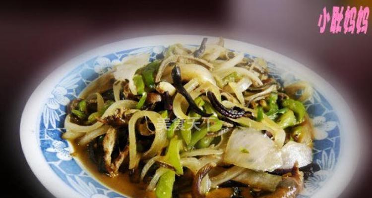 蒜苗炒鳝丝，味蕾的一场盛宴（如何用蒜苗点亮鳝丝的美味）