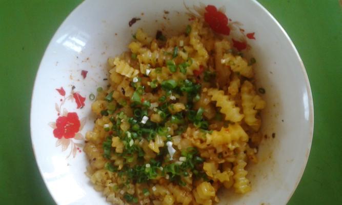 手把手教你制作香酥土豆条(简单易学的家常美食) 手把手教你制作香酥土豆条(简单易学的家常美食)