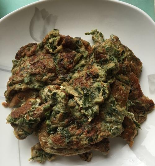 香椿芽炒蛋（以香椿芽为主角）