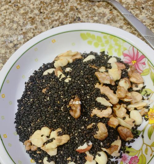 自制黑芝麻糊,营养健康好滋味(健康食谱) 自制黑芝麻糊,营养健康好滋味(健康食谱)