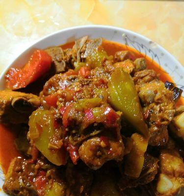 家常美食——窝笋烧排骨（煮上一锅）