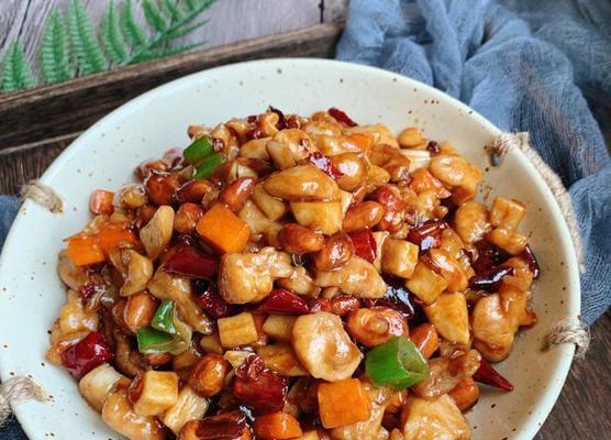 月牙包圆包怎么做?详细步骤和技巧是什么? 月牙包圆包怎么做?详细步骤和技巧是什么?