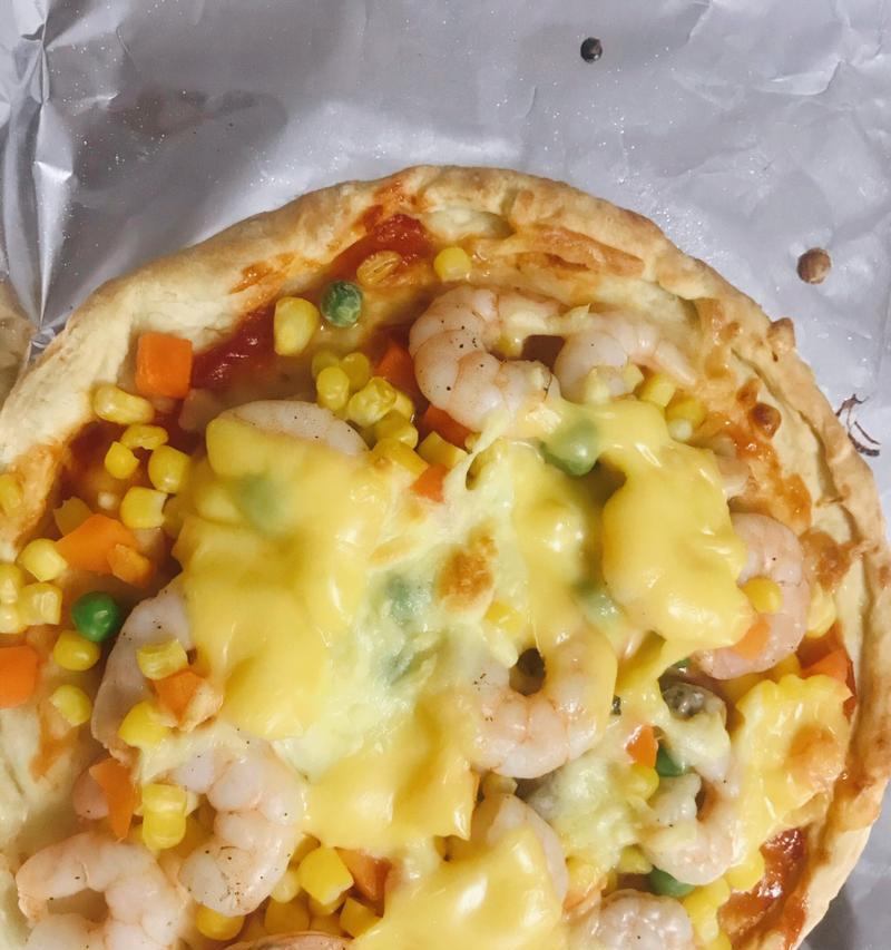 自制美味披萨享受美食时光（以鲜虾蔬菜披萨随意版为例）