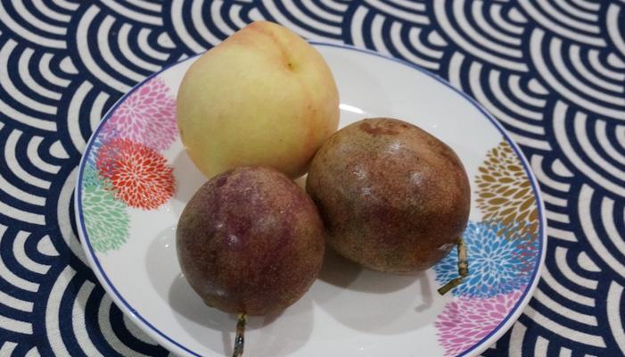 水果缤纷茶,健康生活的选择(轻松学会制作水果缤纷茶) 水果缤纷茶,健康生活的选择(轻松学会制作水果缤纷茶)