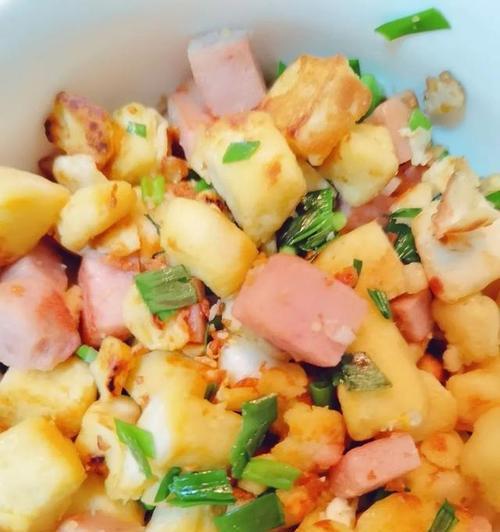 五彩缤纷炒馍花，让你品尝不一样的美食体验（颜值与口感并存）