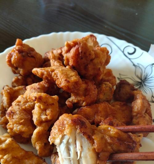 五香炸酥肉的制作方法（家庭美食制作）