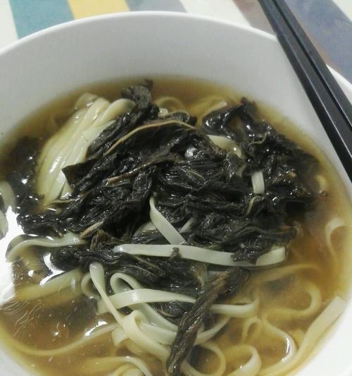 炸芝麻叶的做法是什么？如何在家轻松制作？