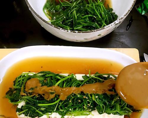 炸芝麻叶的做法是什么？如何在家轻松制作？
