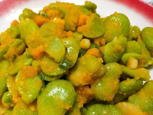 蒜香鲜嫩蚕豆的烹饪秘籍（教你如何做出口感鲜美的蒜香蚕豆）