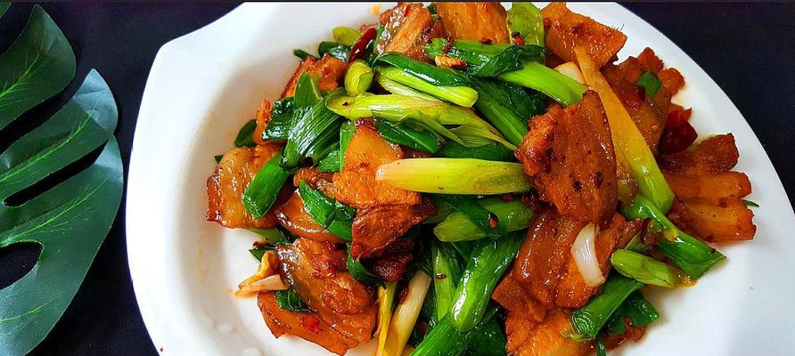 香干芹菜红椒炒回锅肉怎么做？步骤和技巧有哪些？