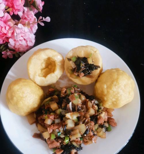 手工制作美味玉米面小窝窝头（以玉米面为主材料）