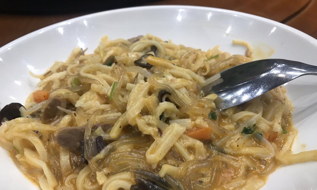 以羊肉胡卜糊卜为主的美食制作(品尝新疆特色美食) 以羊肉胡卜糊卜为主的美食制作(品尝新疆特色美食)