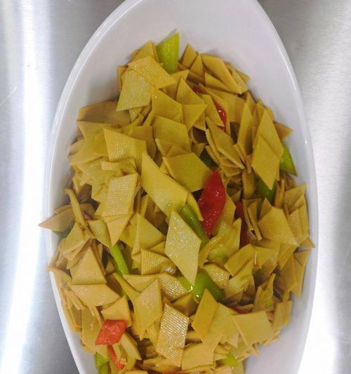 五彩豆腐球制作方法（美味素食小吃）