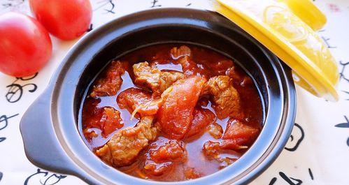 土豆胡萝卜西红柿炖牛腩的做法（营养丰富的家常菜）