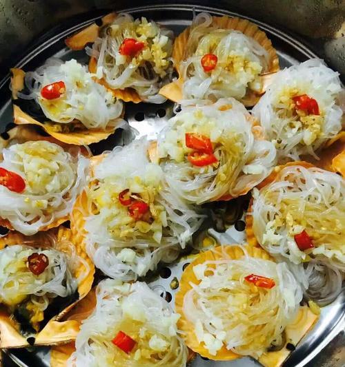 蒜蓉蒸鲜金菇粉丝（以大蒜为主角的美味蒸餐）