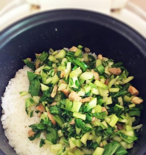 尝鲜又健康，打造美味莴苣叶菜饭