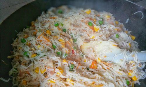 享受素食生活的美味之旅（以素炒彩蔬）