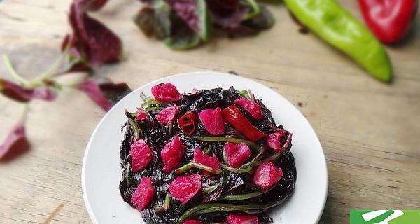 蒜炒红苋菜怎么做？步骤和技巧有哪些？
