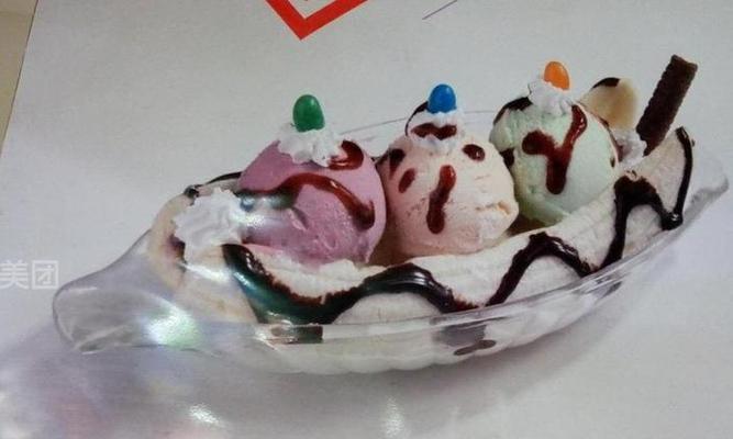 香蕉船冰淇淋怎么做？步骤和材料有哪些？