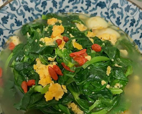 上汤金针菇豆苗怎么做？步骤和技巧有哪些？