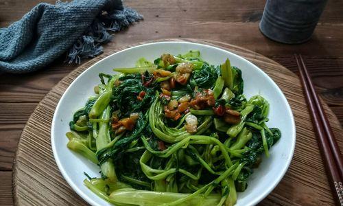 酸辣通心菜帮怎么做？步骤和技巧是什么？