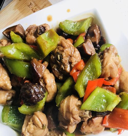 香菇片炒鸡肉的做法是什么？步骤详解如何快速掌握？