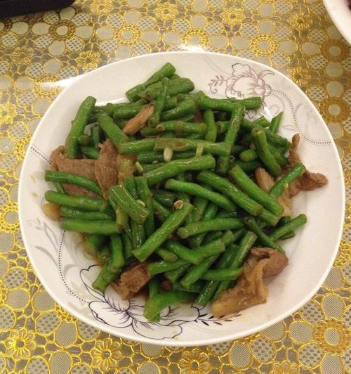 爆炒蚝油豆角怎么做？步骤和技巧是什么？