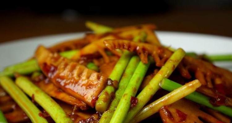 竹笋炒豆瓣怎么做?步骤和技巧有哪些? 竹笋炒豆瓣怎么做?步骤和技巧有哪些?