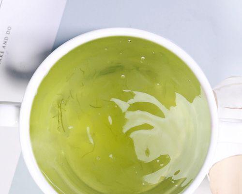 自制芦荟茶，轻松护肤健身（一杯好茶）