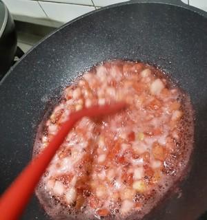 如何自制美味果酱（全面了解果酱制作的技巧和方法）