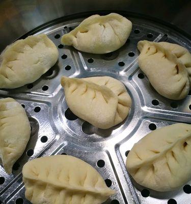 手工制作芝麻白糖包（传统手艺）