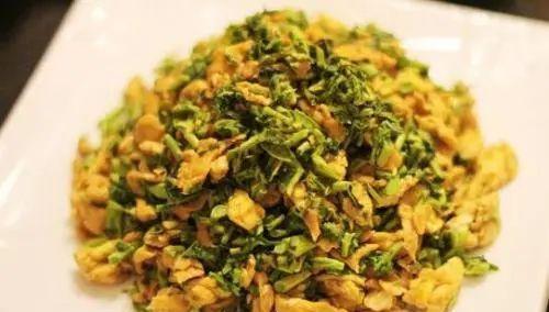 以野菜花鱼为主角的美食盛宴（味蕾与健康的双重享受）