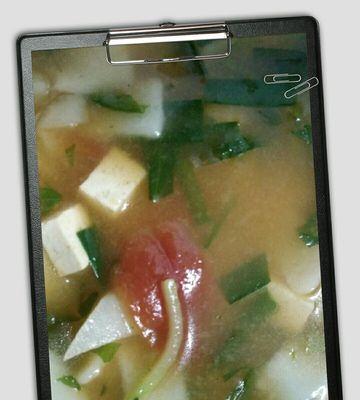 营养美味，轻松做菠菜鸡蓉粥（菠菜丰富营养）